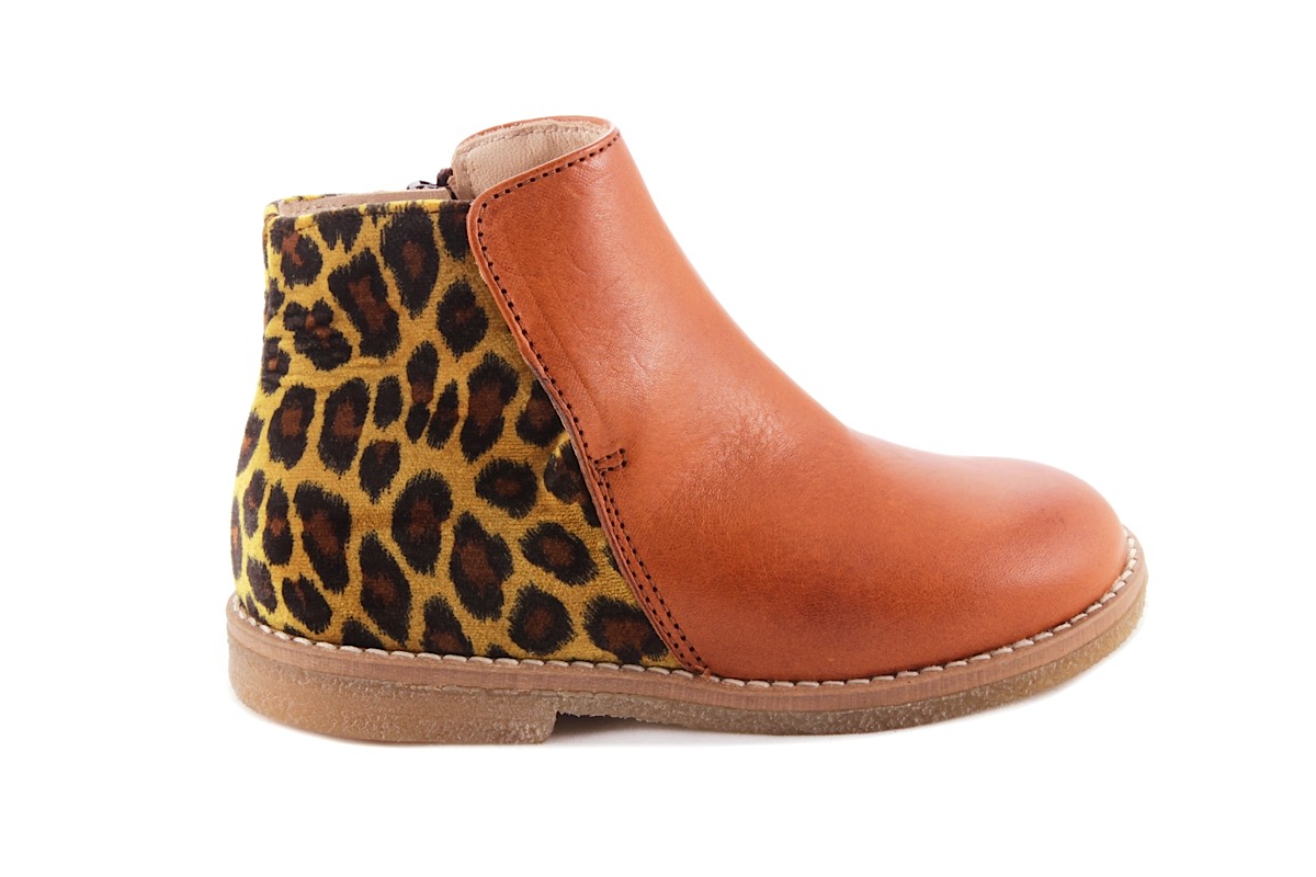 Laars Bruin Vooraan Leopard Achteraan