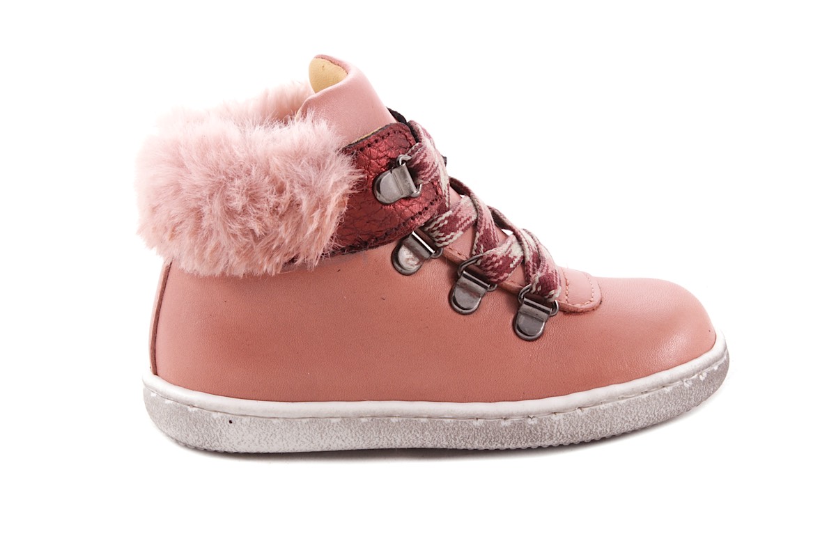 Sneaker Roze Leder Met Pelsje Veter Haakjes